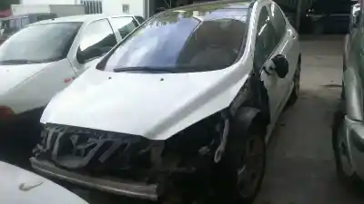 Sloopvoertuig peugeot 308 premium van het jaar 2008 aangedreven rhr