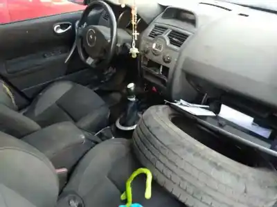 Veículo de Sucata renault megane ii berlina 5p confort authentique do ano 2007 alimentado 