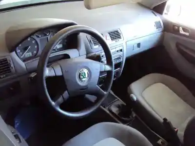 Здавання транспортного засобу skoda fabia (6y2/6y3) attractive року 2001 потужний azf Здавання транспортного засобу skoda fabia (6y2/6y3) attractive року 2001 потужний azf