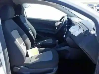 Veicolo di demolizione seat ibiza st (6p8) reference dell'anno 2018 alimentato cusa