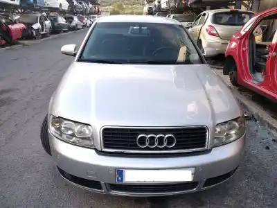 Vehicul casat AUDI A4 BERLINA (8E) 2.5 V6 24V TDI CAT (AYM) al anului 2005 alimentat AYM