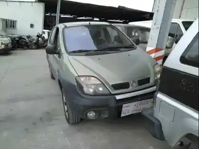 Veicolo di demolizione RENAULT SCENIC (JA..) 1.9 DCI Authentique dell'anno 2002 alimentato F9Q K7