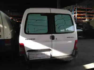 Veicolo di demolizione PEUGEOT PARTNER (S2) Combi Plus dell'anno 2007 alimentato 9HW
