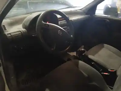 Здавання транспортного засобу opel combo (corsa b) cargo року 2001 потужний x17d