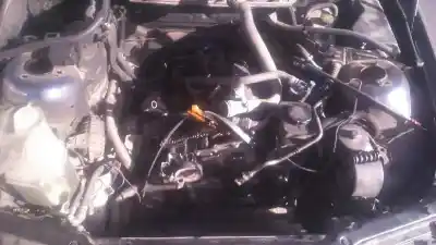 Veicolo di demolizione bmw serie 3 berlina (e46) 320d dell'anno 2000 alimentato 20-4d-1