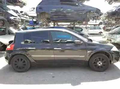 Veículo de Sucata renault megane ii berlina 5p authentique do ano 2006 alimentado k9k p7