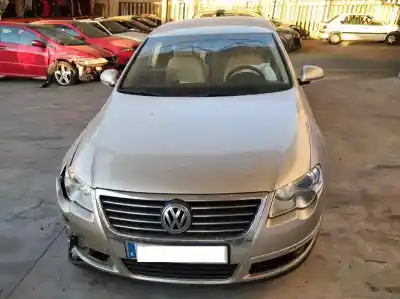 Veículo de Sucata volkswagen passat berlina (3c2) advance do ano 2008 alimentado bkp