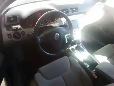 Veículo de Sucata volkswagen passat berlina (3c2) highline do ano 2006 alimentado bkp