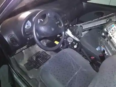 Sloopvoertuig citroen saxo 1.4 sx van het jaar 2001 aangedreven kfw