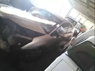 Vehicul casat citroen c4 berlina collection al anului 2006 alimentat 9hx