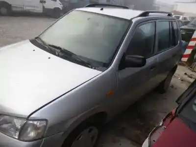 Sloopvoertuig mazda demio (dw) 1.3 exclusive van het jaar 2003 aangedreven b3