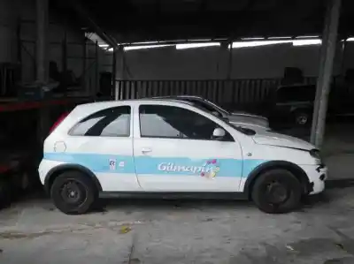 Vehicul casat opel corsa c blue line al anului 2005 alimentat z13dt