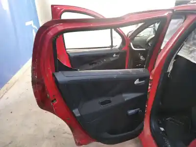 Vehicul casat PEUGEOT 207 Confort al anului 2007 alimentat KFV