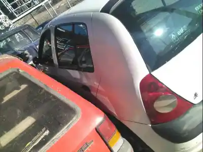 Здавання транспортного засобу renault clio ii fase ii (b/cb0) authentique року 2005 потужний k9k a7