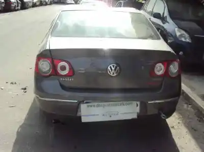 Veículo de Sucata volkswagen passat berlina (3c2) highline do ano 2005 alimentado bkp