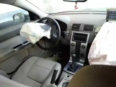 Veículo de Sucata volvo s40 berlina 1.6 diesel cat do ano 2007 alimentado d4164t