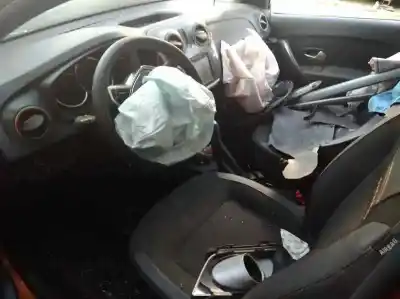 Veículo de Sucata dacia sandero comfort do ano 2018 alimentado h4b b4