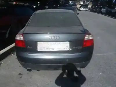 Vehicul casat audi a4 berlina (8e) 2.5 v6 24v tdi al anului 2002 alimentat ake