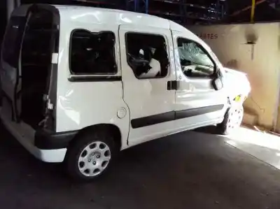 Veículo de Sucata peugeot partner (s2) totem do ano 2007 alimentado 9hw