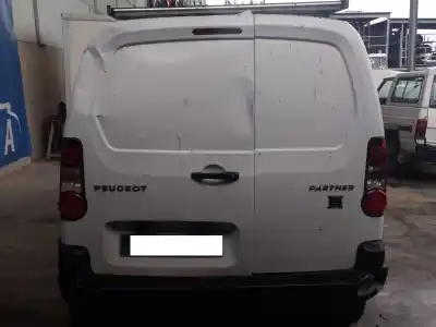 Scrapping Vehicle peugeot partner kasten doble cabina of the year 2014 powered 9h06