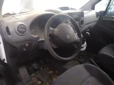 Scrapping Vehicle peugeot partner kasten doble cabina of the year 2014 powered 9h06