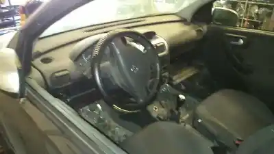 Scrapping Vehicle opel corsa c blue line of the year 2003 powered z12xe