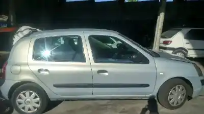 Здавання транспортного засобу renault clio ii fase ii (b/cb0) authentique року 2004 потужний k9k a7