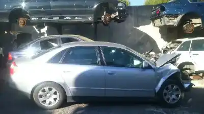Sloopvoertuig audi a4 berlina (8e) 1.9 tdi (96kw) van het jaar 2001 aangedreven awx