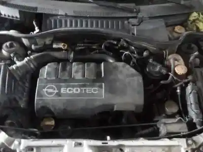 Vehicul casat opel combo familiar al anului 2005 alimentat z13dt