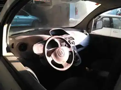 Vehículo de desguace renault                                            kangoo                                                                                                                                                                                                                                                     dynamique                                                                                                                                                                                                                                                  del año 2008 con motor k9k c8