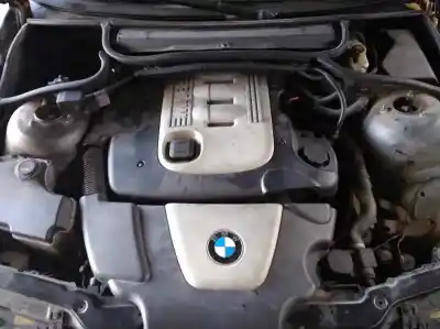 Sloopvoertuig bmw 3 coupé (e46) 320 cd van het jaar 2005 aangedreven 204d4