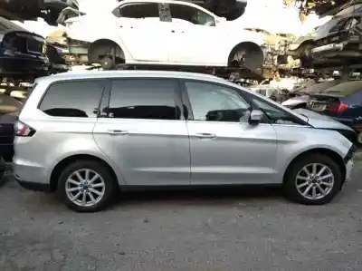 Vehicul casat FORD GALAXY Titanium al anului 2017 alimentat T7CL