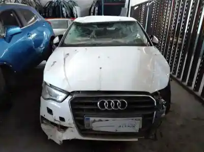 Здавання транспортного засобу AUDI A3 (8V) Ambiente року 2016 потужний CRL