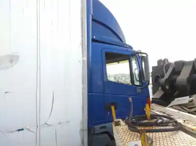 Veículo de Sucata nissan atleon 3.0 do ano 2005 alimentado bd30