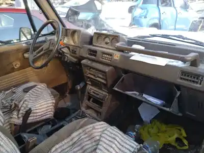 Verschrottungsfahrzeug mitsubishi pajero l040 des jahres 1987 angetrieben 4d56