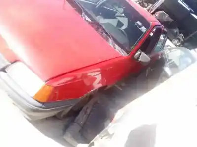 Veículo de Sucata opel kadett e gl berlina do ano 1988 alimentado 16sv