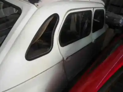 Veicolo di demolizione citroen dyane dyane 6 dell'anno 1975 alimentato 