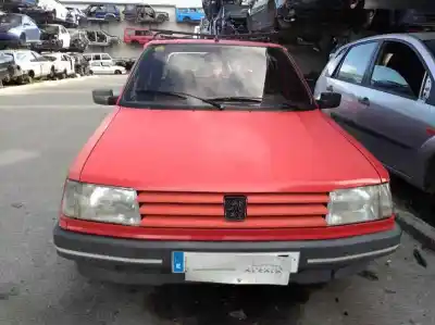 Sloopvoertuig PEUGEOT                                            309                                                                                                                                                                                                                                                        Vital Diesel                                                                                                                                                                                                                                               van het jaar 1993 aangedreven D9A