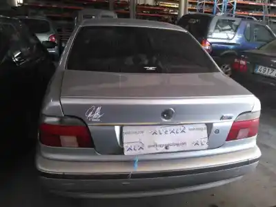 Veículo de Sucata bmw serie 5 berlina (e39) 525tds do ano 1997 alimentado 25-6t1