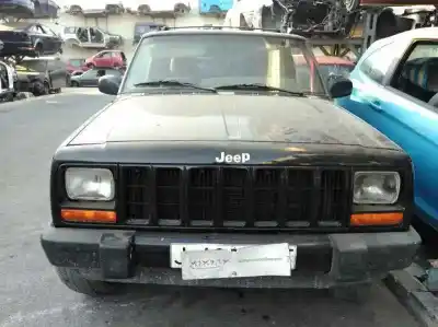 Vehículo de desguace CHRYSLER                                           JEEP CHEROKEE (J)                                                                                                                                                                                                                                          2.5 TD                                                                                                                                                                                                                                                     del año 2000 con motor M52
