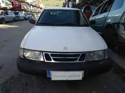 Sloopvoertuig SAAB 900 BERLINA 2.0 van het jaar 1994 aangedreven B206I