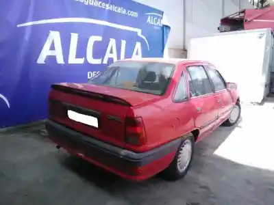 Veicolo di demolizione opel kadett e gsi berlina dell'anno 1988 alimentato 18se