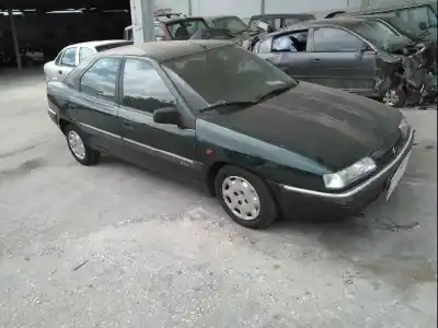 Véhicule à la ferraille citroen xantia berlina 1.9 turbodiesel de l'année 1995 alimenté d8b
