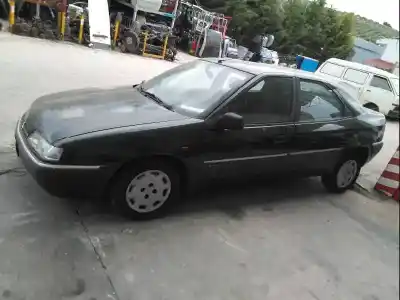 Véhicule à la ferraille citroen xantia berlina 1.9 turbodiesel de l'année 1995 alimenté d8b