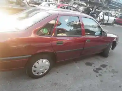 Veículo de Sucata opel vectra a cd do ano 1992 alimentado c18nz