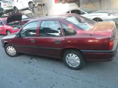 Veículo de Sucata opel vectra a cd do ano 1992 alimentado c18nz