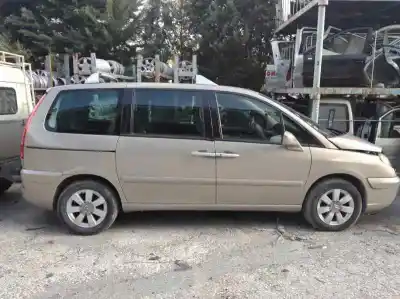 Scrapping Vehicle citroen c8 2.2 16v exclusive of the year 2005 powered 