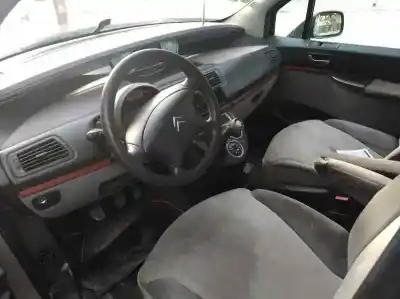 Scrapping Vehicle citroen c8 2.2 16v exclusive of the year 2005 powered 