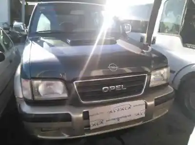Veículo de Sucata OPEL MONTEREY Básico do ano 1998 alimentado 4JX1