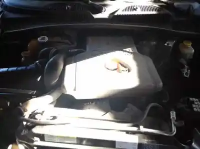 Veículo de Sucata chrysler jeep cherokee (kj) 2.5 crd cat do ano 2003 alimentado 09c